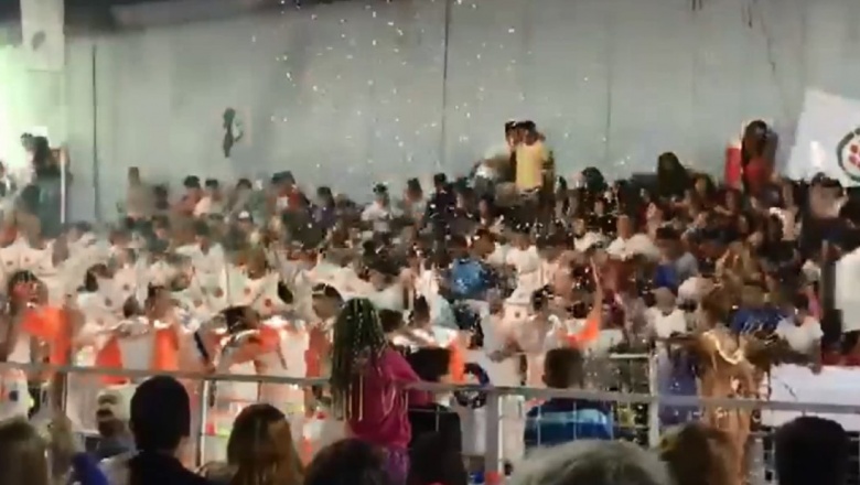 Se desplomó una tribuna durante los carnavales en Córdoba: más de 30 heridos