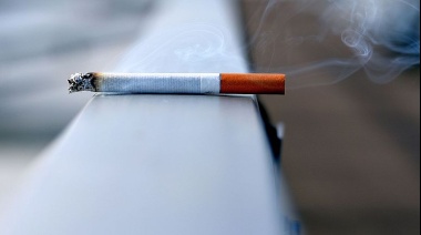 Las tabacaleras tendrán que pagar la limpieza de las colillas en España