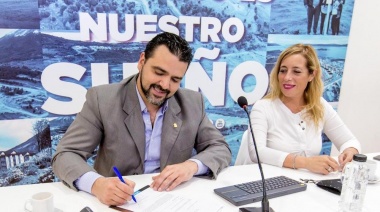 Agua potable y cloacas para 700 familias: Vuoto y ENHOSA iniciaron el proceso licitatorio para el sector K y D