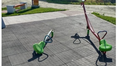 Vergüenza fueguina: Vandalismo en la Plaza René Favaloro