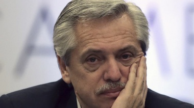 Para el Financial Times, Fernández tendrá que "arreglar el caos" de Macri