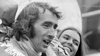 La conmovedora historia de amor del ex piloto Jackie Stewart y Helen, su compañera por 58 años que sufre demencia senil