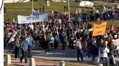 La Marcha Universitaria en Ushuaia