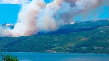 El incendio en  Parque Los Alerces ya arrasó con 1.000 hectáreas