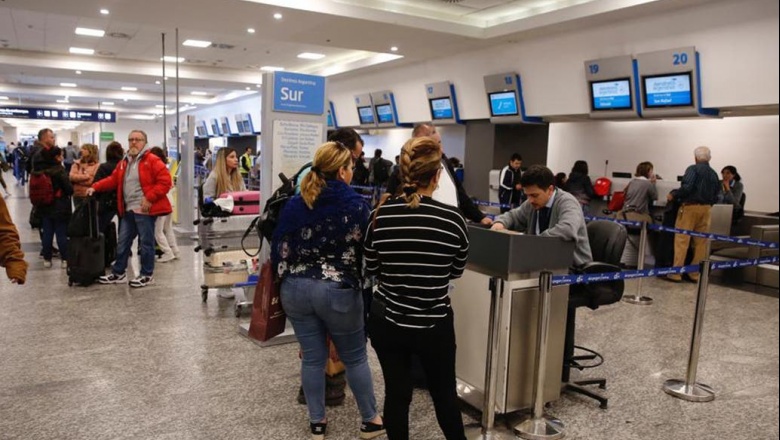 Vuelos demorados en Aeroparque y Ezeiza por una nueva protesta de los aeronáuticos