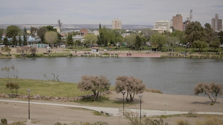 Trelew: Una madre engañó a su hija y a dos nenas y las prostituyó en Once por $500