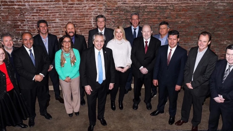 Bertone: "Alberto tiene el compromiso con cada uno de los fueguinos de recuperar el futuro"