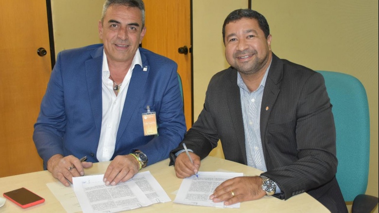 Laboratorio de Fin del Mundo firmó convenio de cooperación con prestigioso laboratorio de Brasil