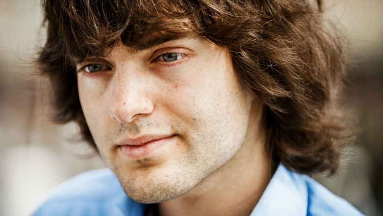 Quién es Boyan Slat, el joven holandés que lidera la limpieza de la isla de la basura en el Pacífico