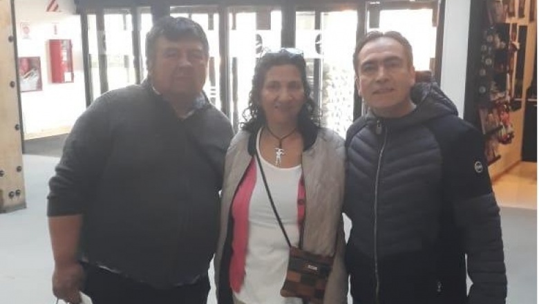 Pueblos originarios fueguinos nos representan en Francia