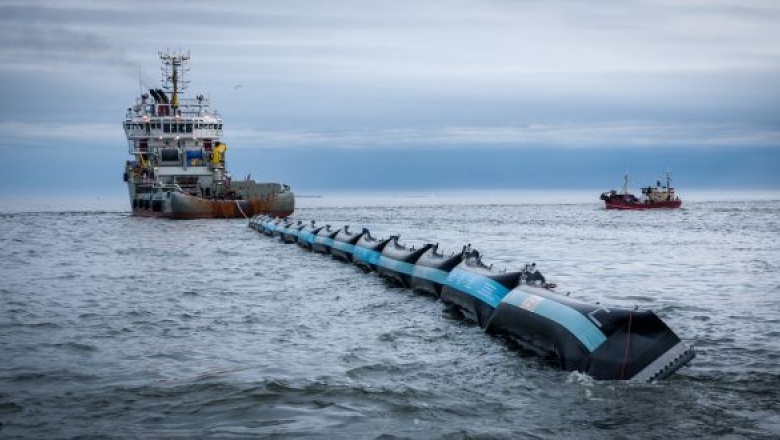 Un novedoso sistema comenzó a limpiar la “isla” de plástico del océano Pacífico