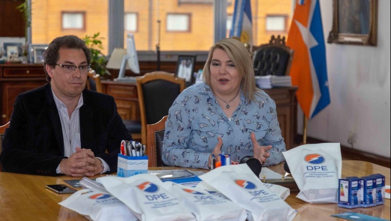 200.000 lámparas LED para los hogares de Río Grande, Ushuaia y Tohuin.