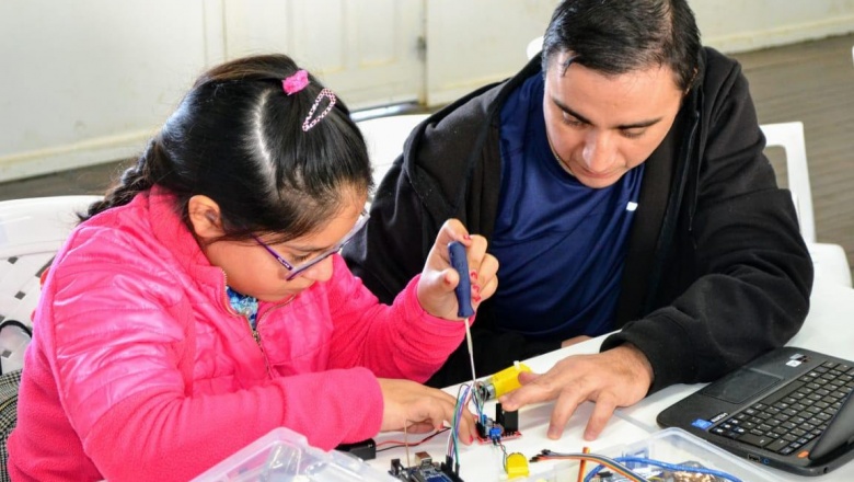 Tierra del Fuego destacada a nivel nacional por la implementación del proyecto de robótica