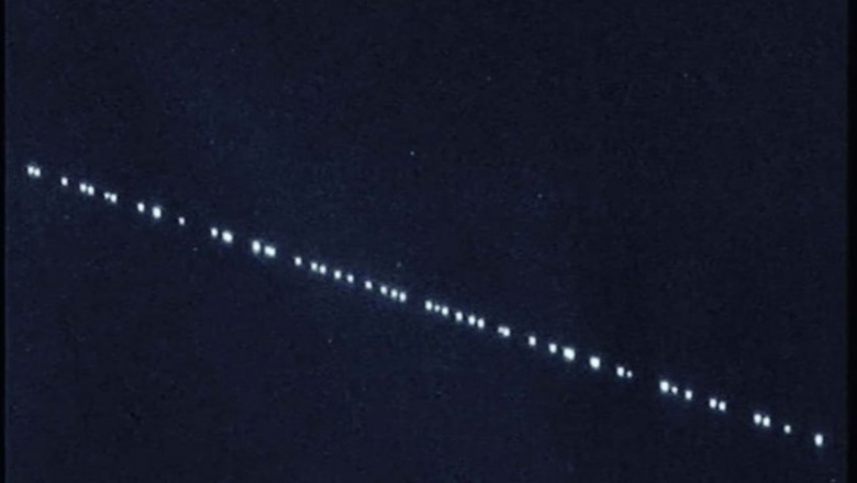 De qué se trata el extraño “tren espacial” que atravesó el cielo argentino