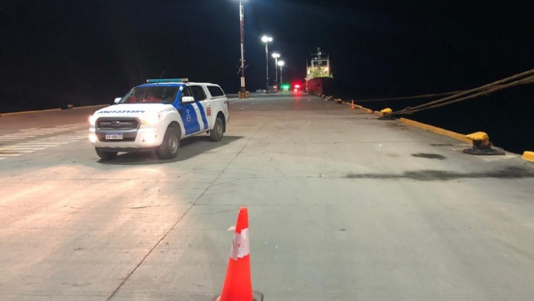 Se activó protocolo de emergencia del puerto y se realizaron hisopados a tripulantes de un buque
