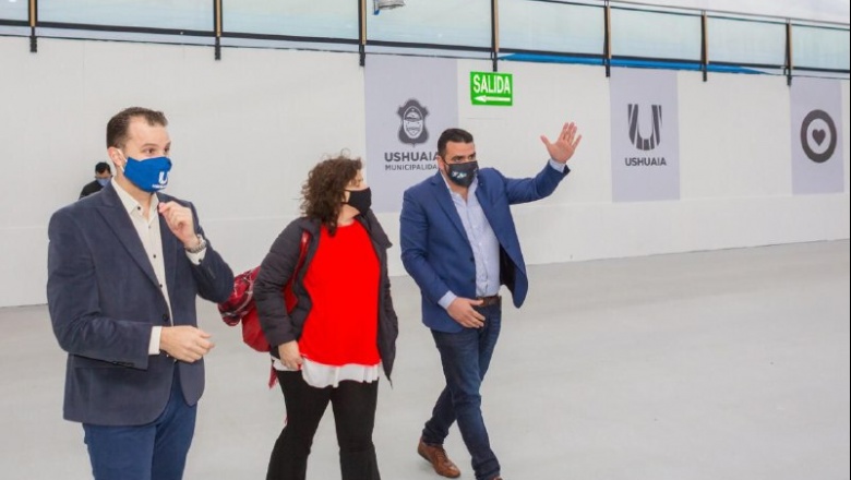 Carla Vizzotti, recorrió el Polo Hospitalario Municipal y destacó la magnitud de la obra