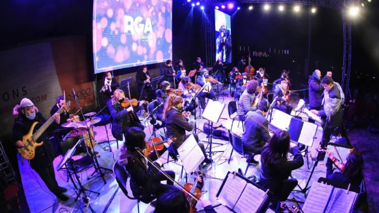 Cientos de riograndenses disfrutaron de una gran fiesta popular