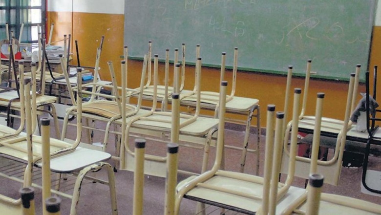 Padres de TDF piden la vuelta de la presencialidad a las escuelas