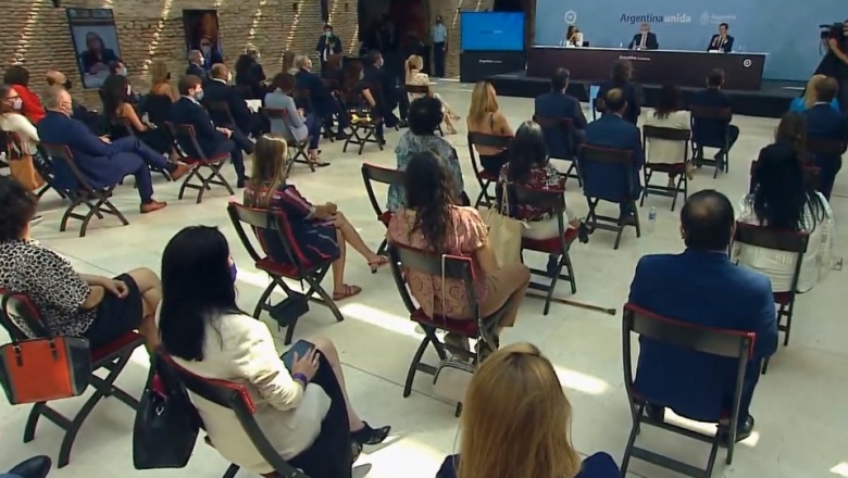 El Presidente y los gobernadores, unidos contra la violencia de género