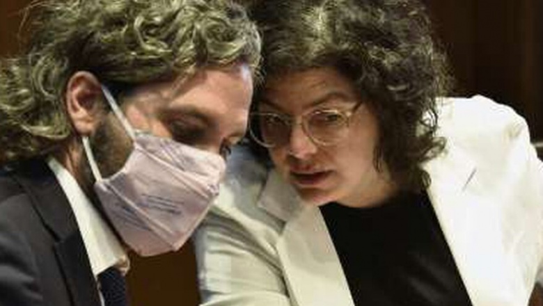 Coronavirus: El Gobierno analiza nuevas restricciones para desalentar los viajes al exterior