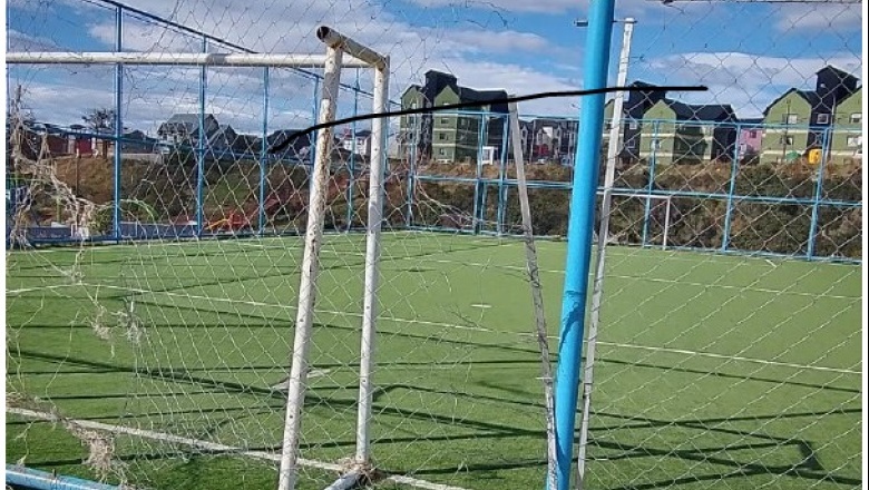 Vergüenza fueguina: Vandalismo en la Plaza René Favaloro