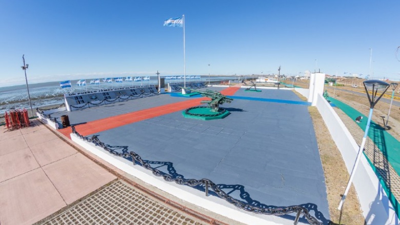 El Municipio restauró por completo el monumento y paseo "Héroes de Malvinas"