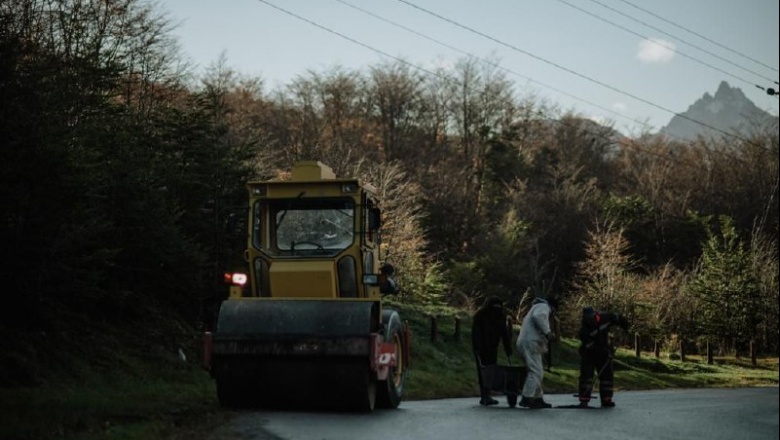 Drenaje, bacheo y repavimentación de la calle Martial