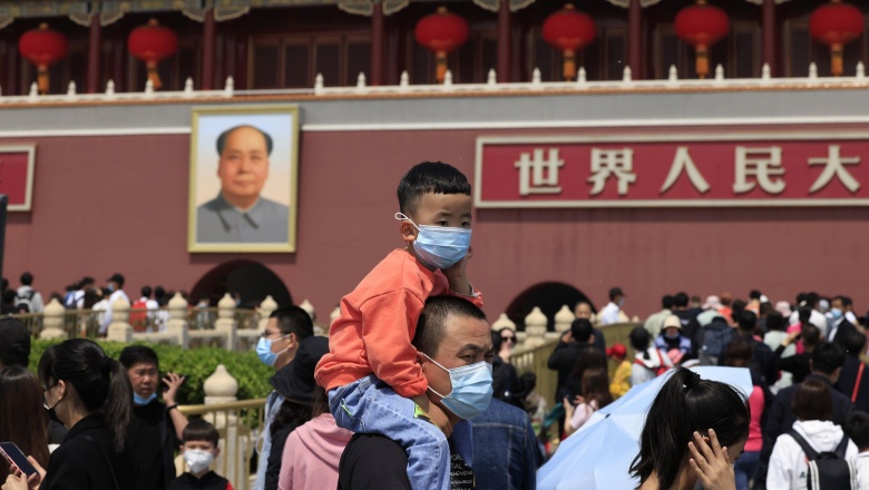 China permitirá tener tres hijos a todas las parejas casadas para paliar el envejecimiento de la población