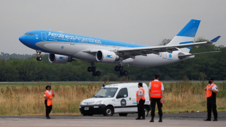 Esta madrugada parte el vuelo que buscará en Rusia el principio activo para producir la vacuna Sputnik V en Argentina