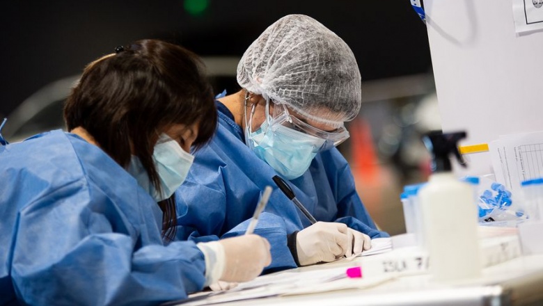 Chile prohibió las segundas dosis de AstraZeneca en hombres menores de 45 años: recibirán la de Pfizer