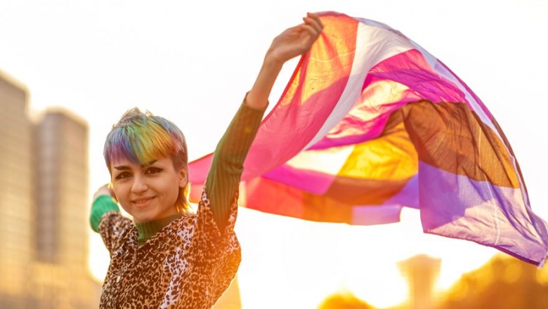A qué edad se jubilará una persona no binaria: Falta de definiciones oficiales
