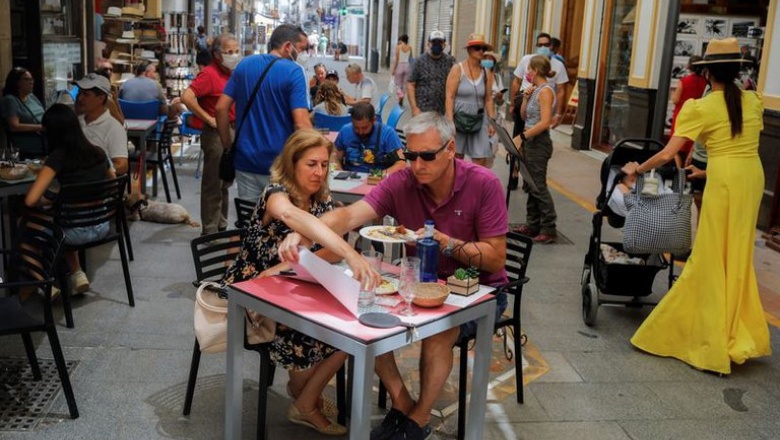 Si se recibió una combinación de vacunas contra el COVID-19, ¿cuál es válida para viajar?