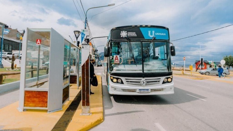 Recuerdan que hay servicio gratuito de colectivos para quienes vayan a votan