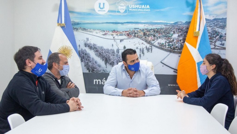 El intendente Vuoto recibió a la campeona nacional Renata Godoy que viajará al Sudamericano sub-18