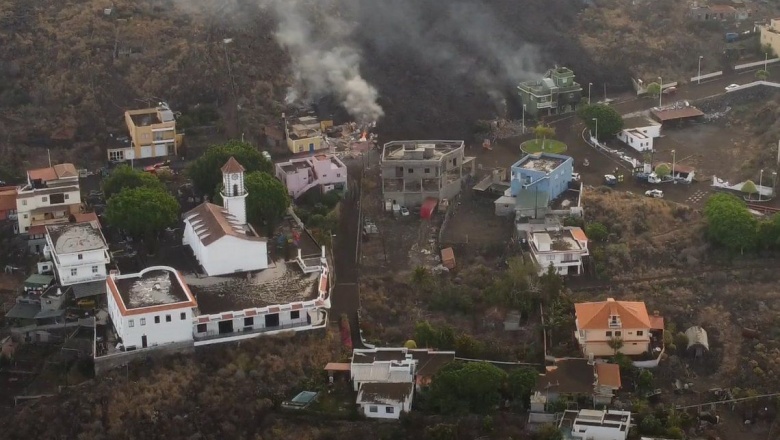 La lava del volcán en Canarias lleva arrasadas 154 hectáreas y 320 edificaciones