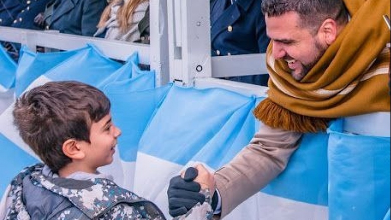 Confirman que el desfile del 12 de Octubre en Ushuaia se realizará en forma presencial.