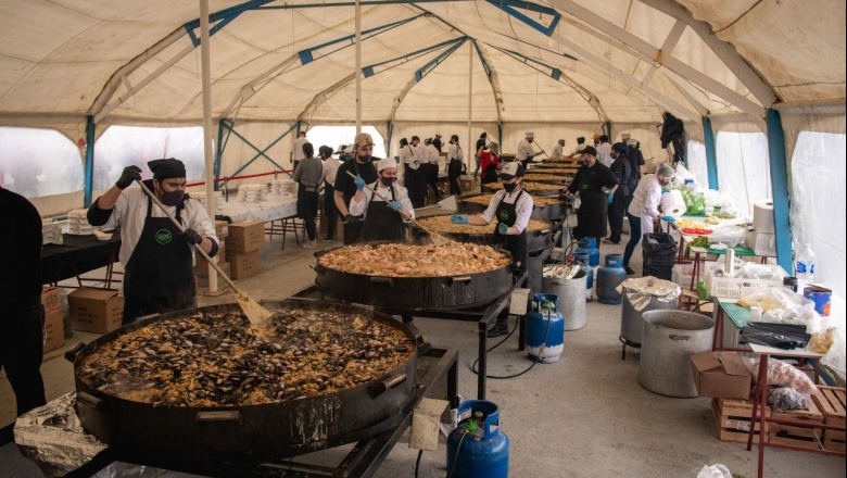 137 aniversario de Ushuaia: Más de 12 mil personas degustaron la tradicional paella