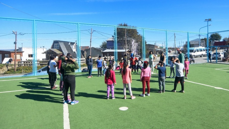 La Municipalidad y alumnos del IPES llevan adelante "Del aula al barrio"