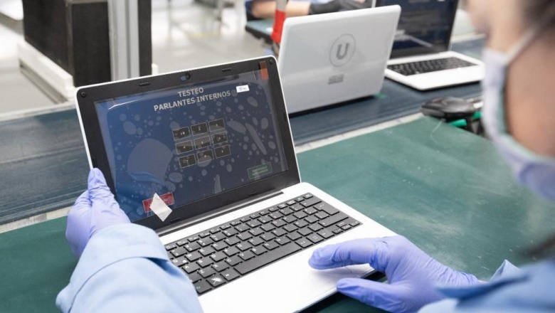 La fabricación local de Netbooks del Conectar Igualdad Ushuaia llega a su etapa final