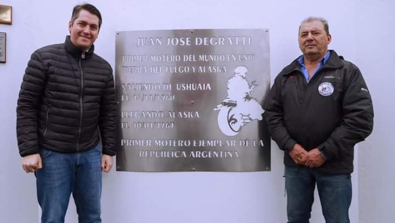 Homenaje a Juan José Degratti