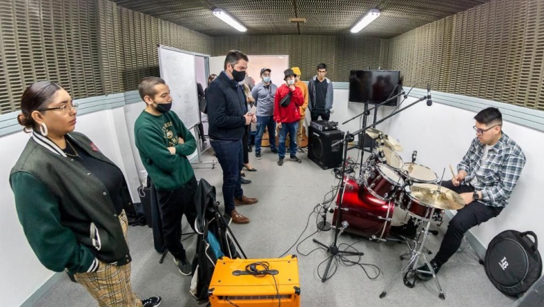 Los jóvenes riograndenses cuentan con un nuevo espacio y herramientas para fotalecer la cultura local