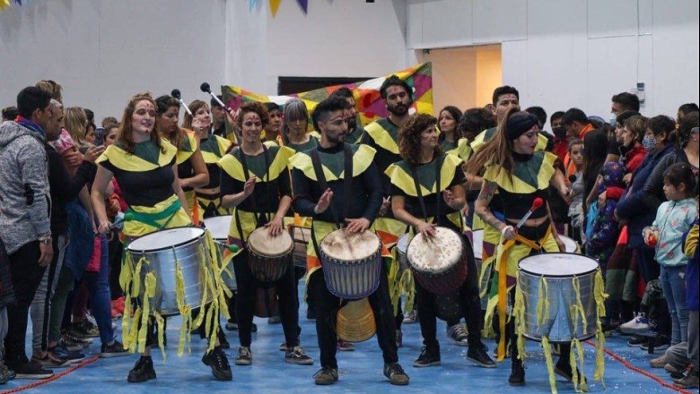 Con un Cochocho Vargas a pleno dieron inicio los Carnavales de Ushuaia