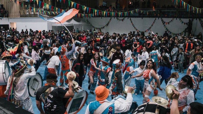 Con un Cochocho Vargas a pleno dieron inicio los Carnavales de Ushuaia