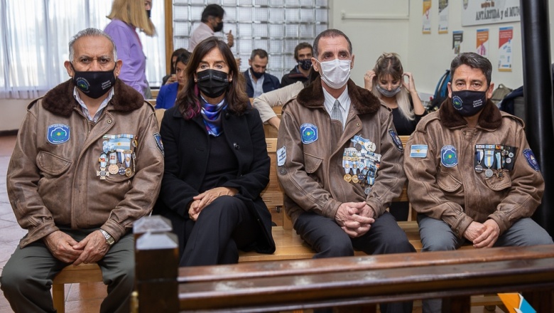 Homenajearon a la VGM Mariana Soneira por su participación en el conflicto de 1982