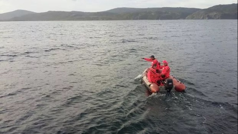 Un kayakista rescatado y otro desaparecido tras sufrir dura tormenta en la zona de Canal Moat