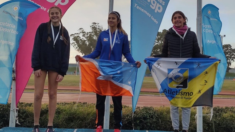 Antonella Ojeda, campeona nacional del Torneo Nacional de Clubes U16.