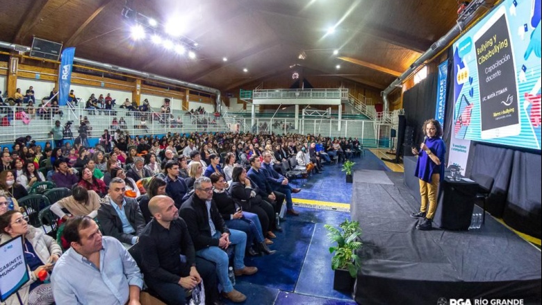 Prevención y cuidado de la comunidad: Mas de 1000 vecinos participaron de la jornada "Libres de Bulliyng"