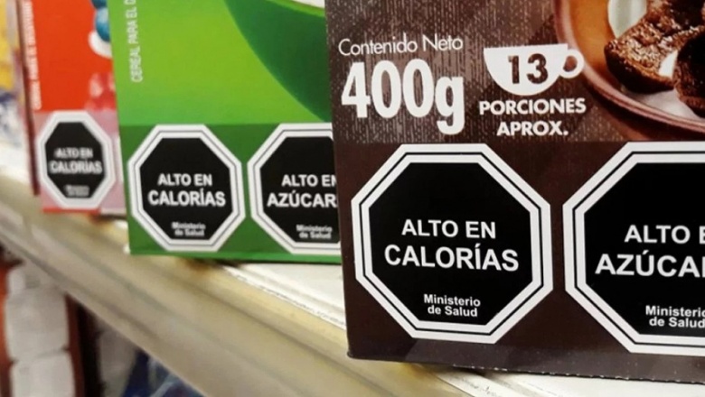 Prohibido publicitar comida para niños con sellos precautorios