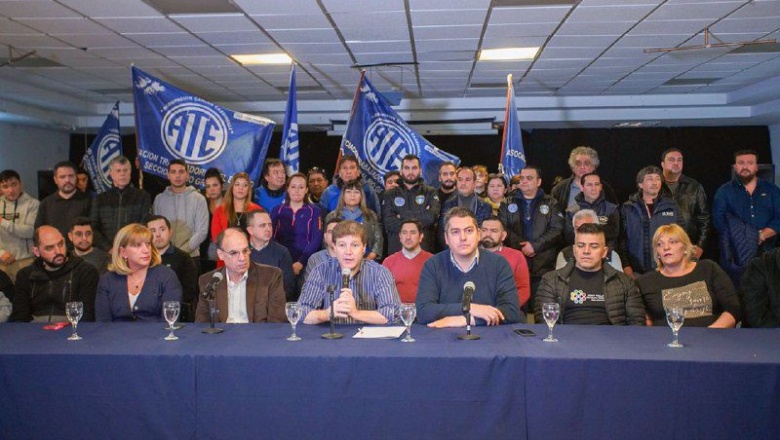 Autoridades políticas de la provincia se unieron para repudiar el atentado conta Cristina Kirchner