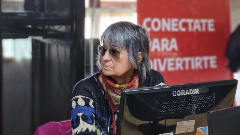 La Municipalidad impulsa la inclusión digital de adultos mayores